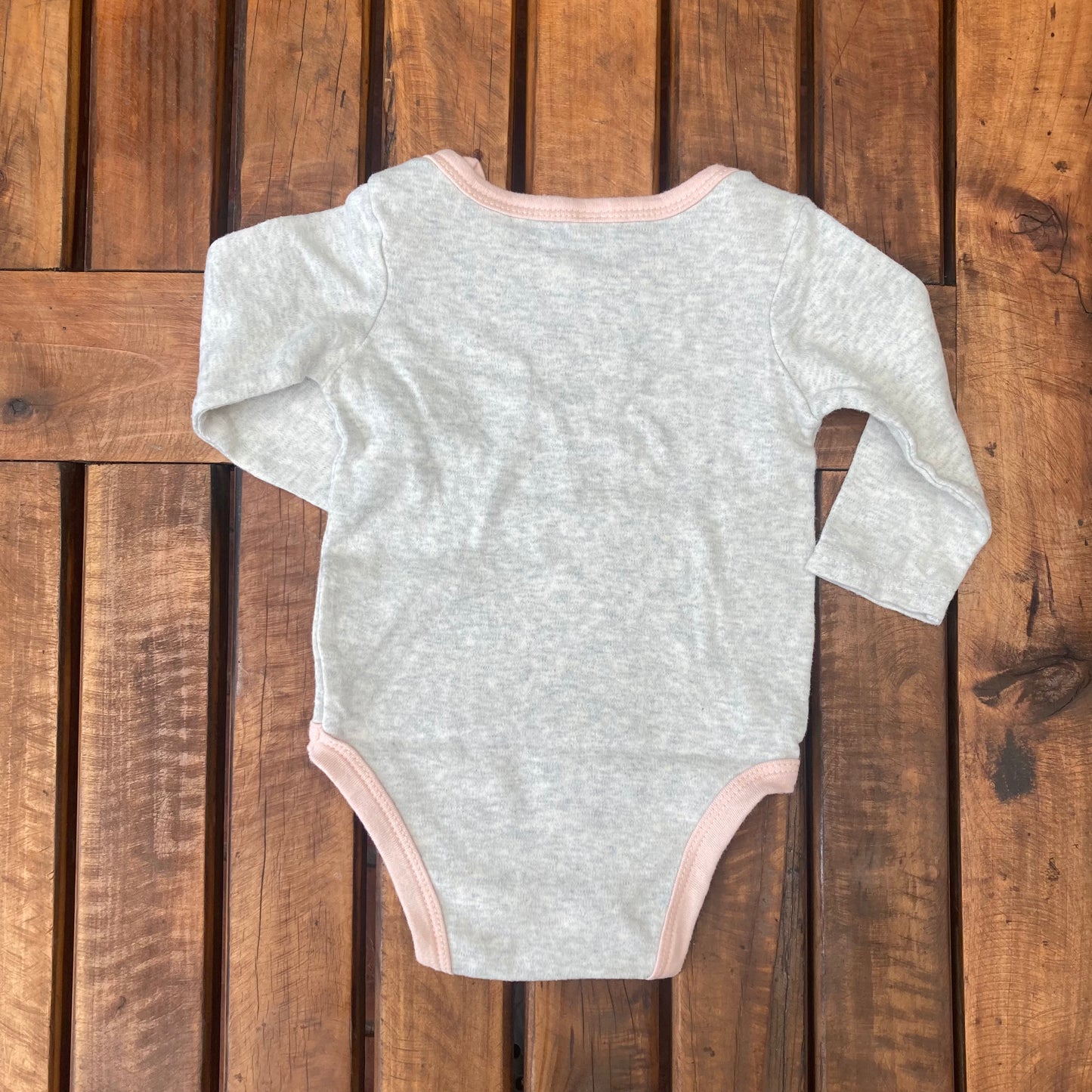 Body gris 12 meses.