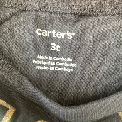 Polera negra 3 años.