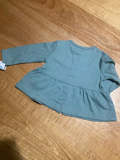 Blusa verde Talla 6 meses