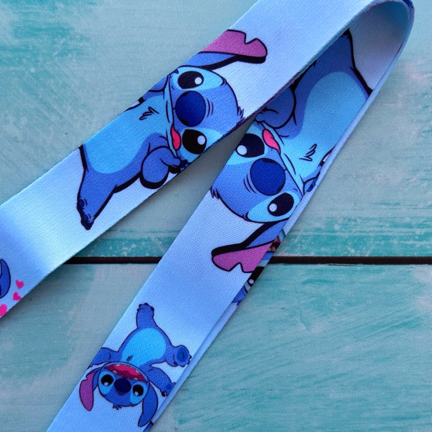 Stitch celeste